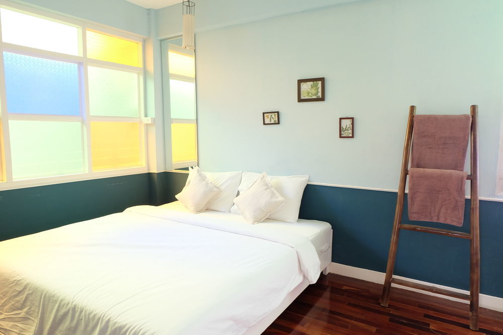 Udee Cozy Bed & Breakfast Чиангмай Екстериор снимка