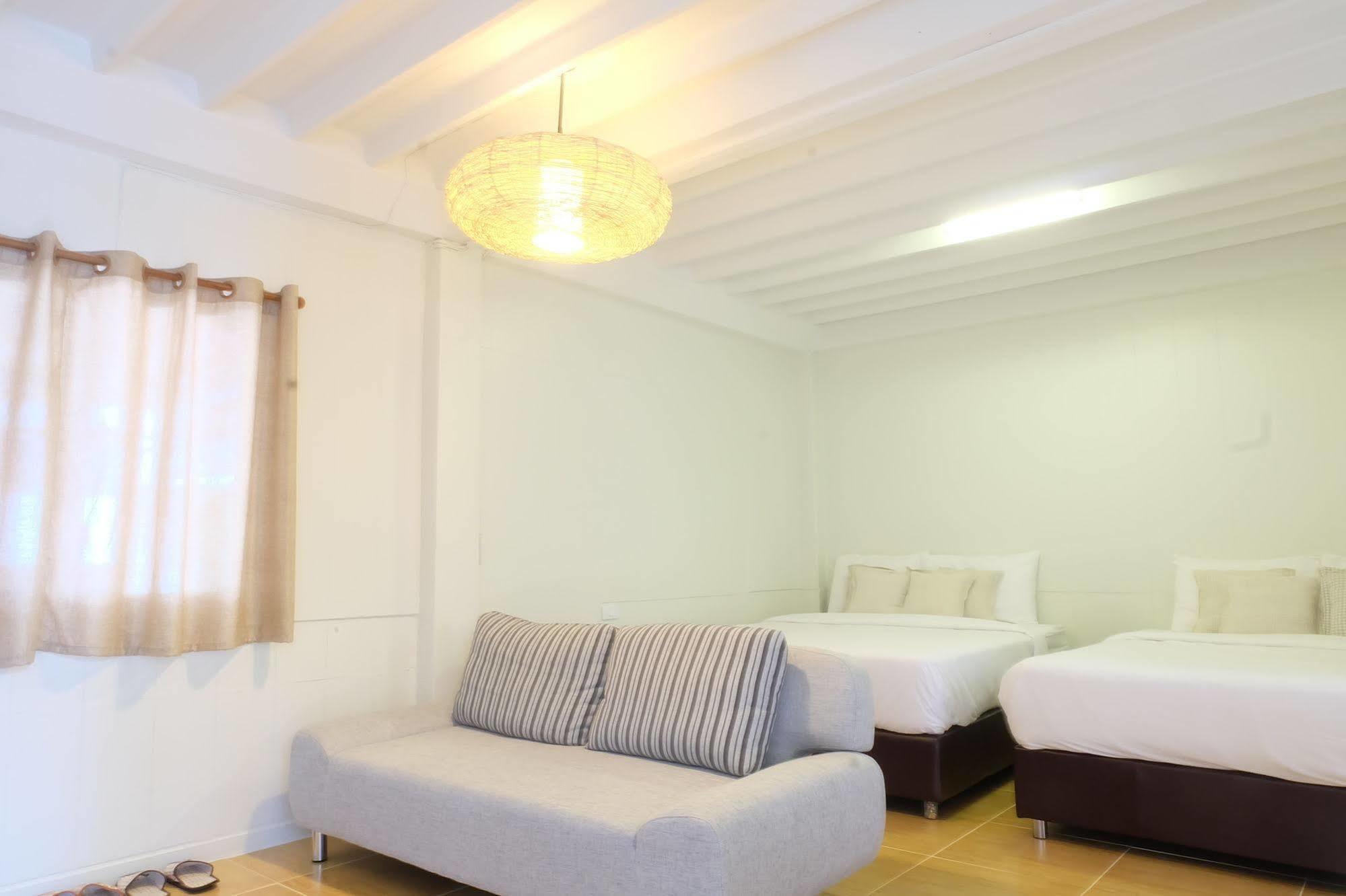 Udee Cozy Bed & Breakfast Чиангмай Екстериор снимка