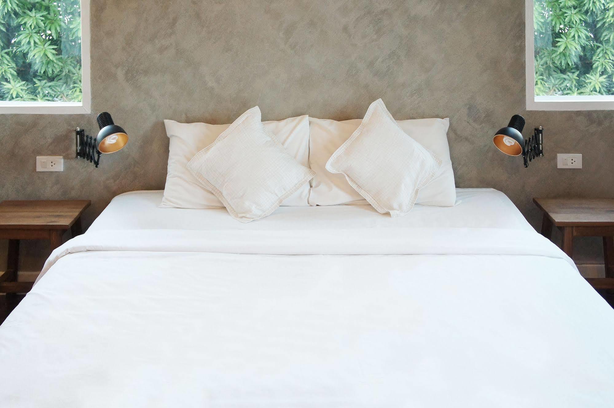 Udee Cozy Bed & Breakfast Чиангмай Екстериор снимка