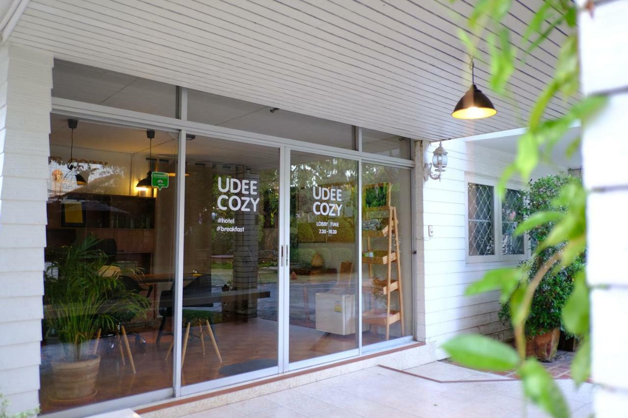 Udee Cozy Bed & Breakfast Чиангмай Екстериор снимка